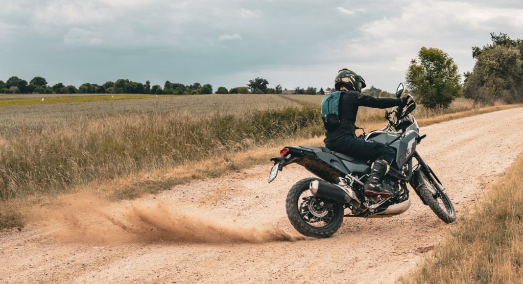 kawasaki kle 500 se test dane techniczne cena zdjecia czy warto 40