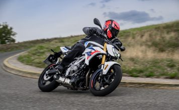 BMW F 450 R 1
