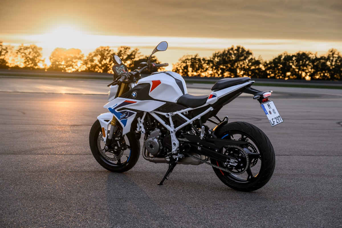 BMW F 450 R 2 BMW F 450 R 2