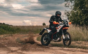 KTM 390 Adventure R 19