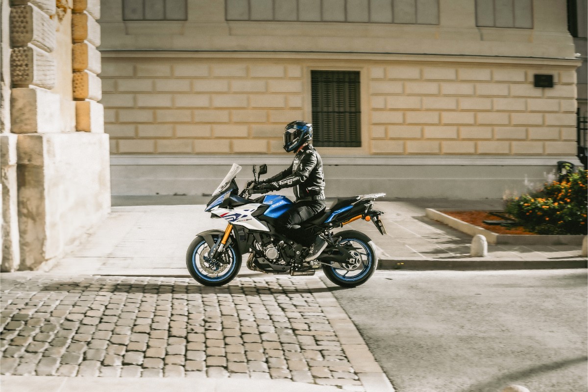 Suzuki GSX S1000GX 5 Suzuki GSX S1000GX 5