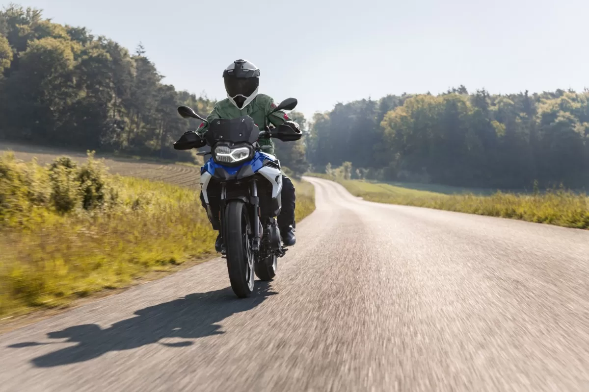 Nowe BMW F 800 GS: optymalne adventure na szosę [opis, prezentacja ...
